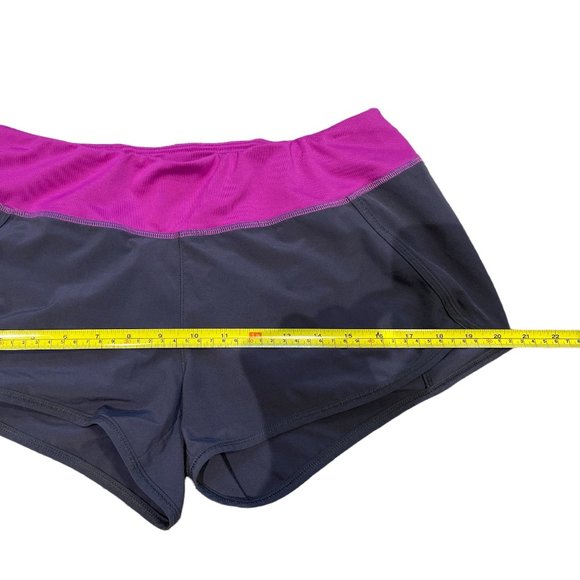 UNDER ARMOUR Shorts **Size Small Grey and Fuschia Pink - Picture 7 of 13
